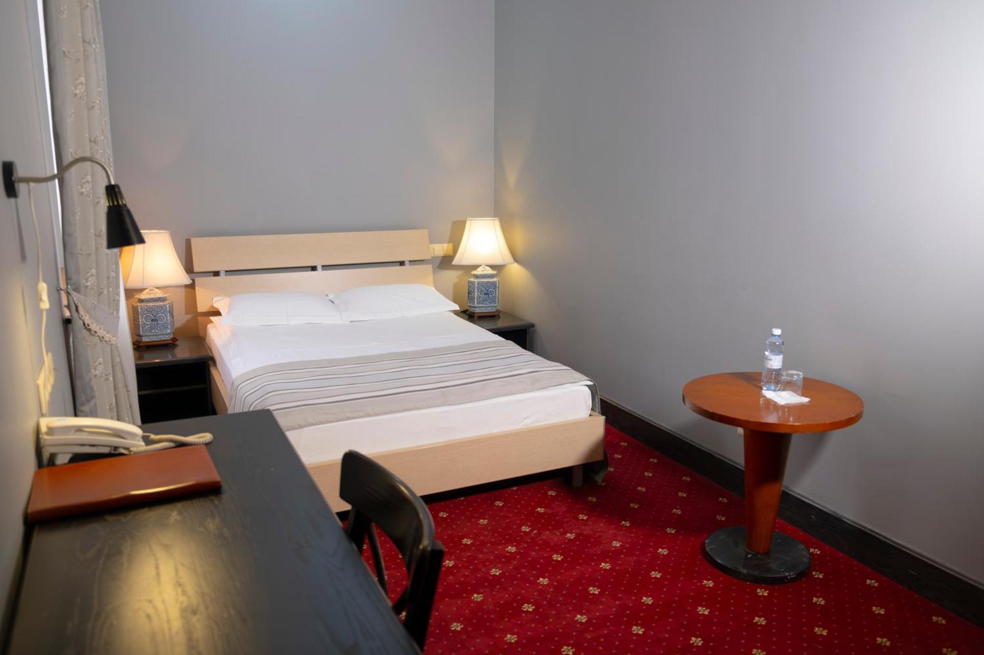 Plaza Hotel كوكشيتو المظهر الخارجي الصورة