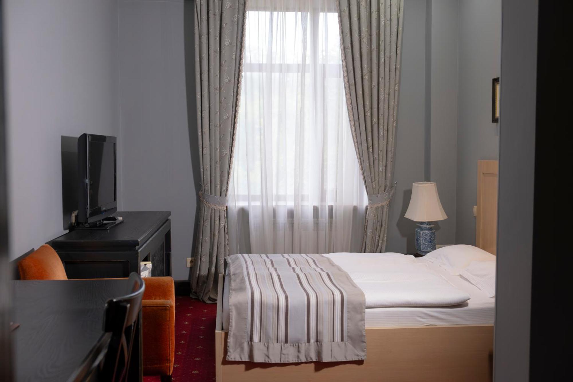 Plaza Hotel كوكشيتو المظهر الخارجي الصورة